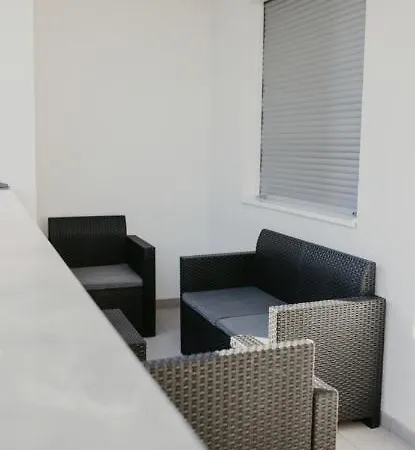 Luxury Apartment Lukavac Exterior photo